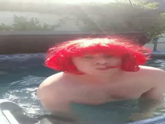 Sissy pool